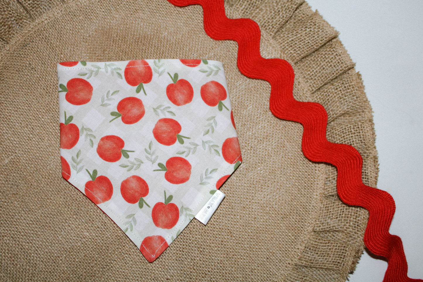 Honeycrisp bandana