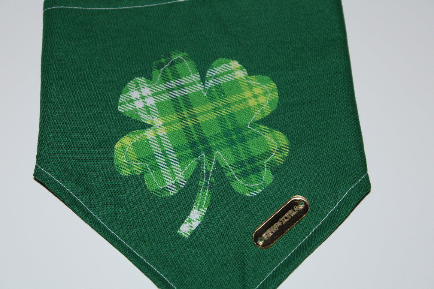 clover exclusive bandana!
