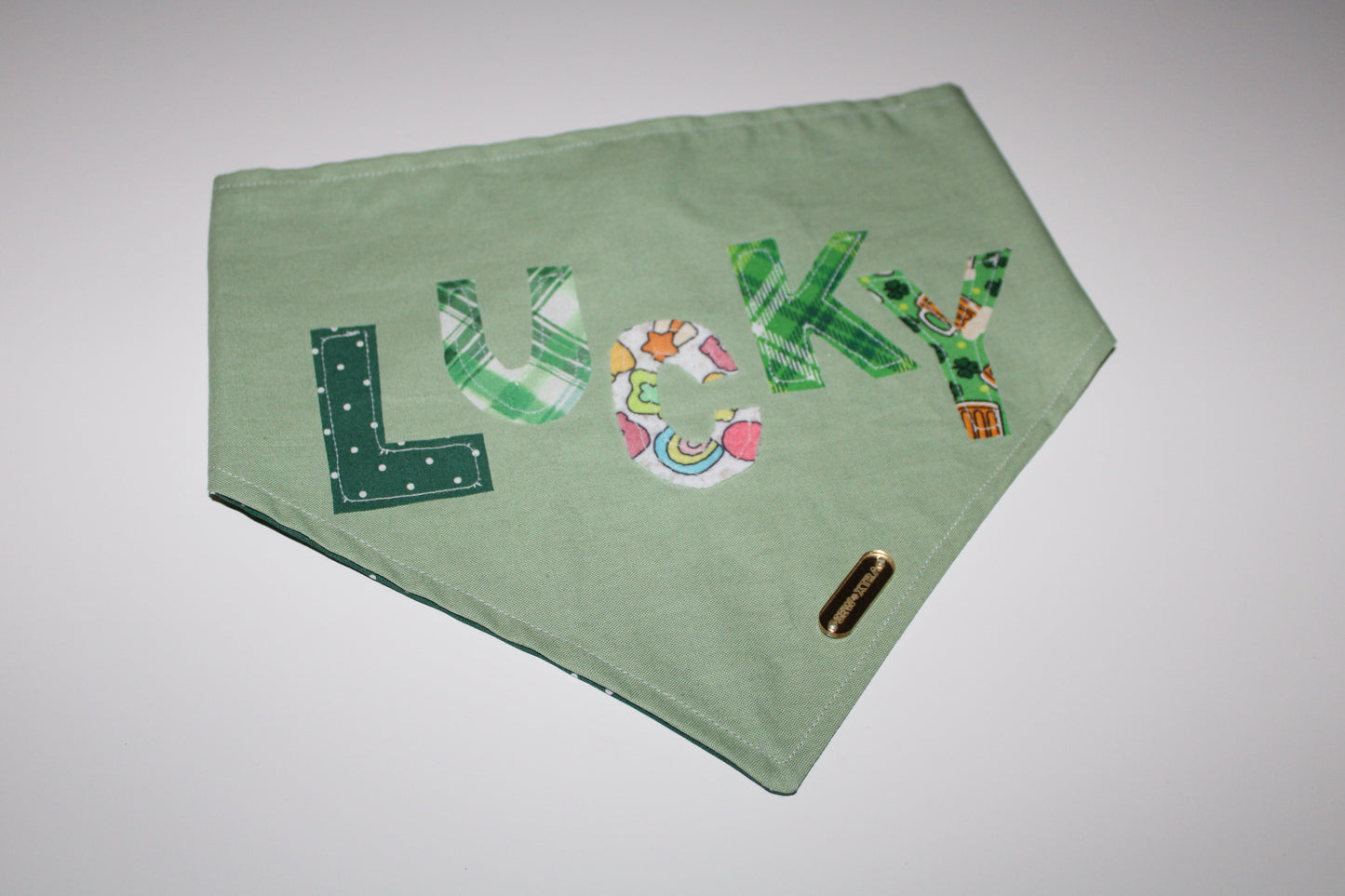 LUCKY exclusive bandana !