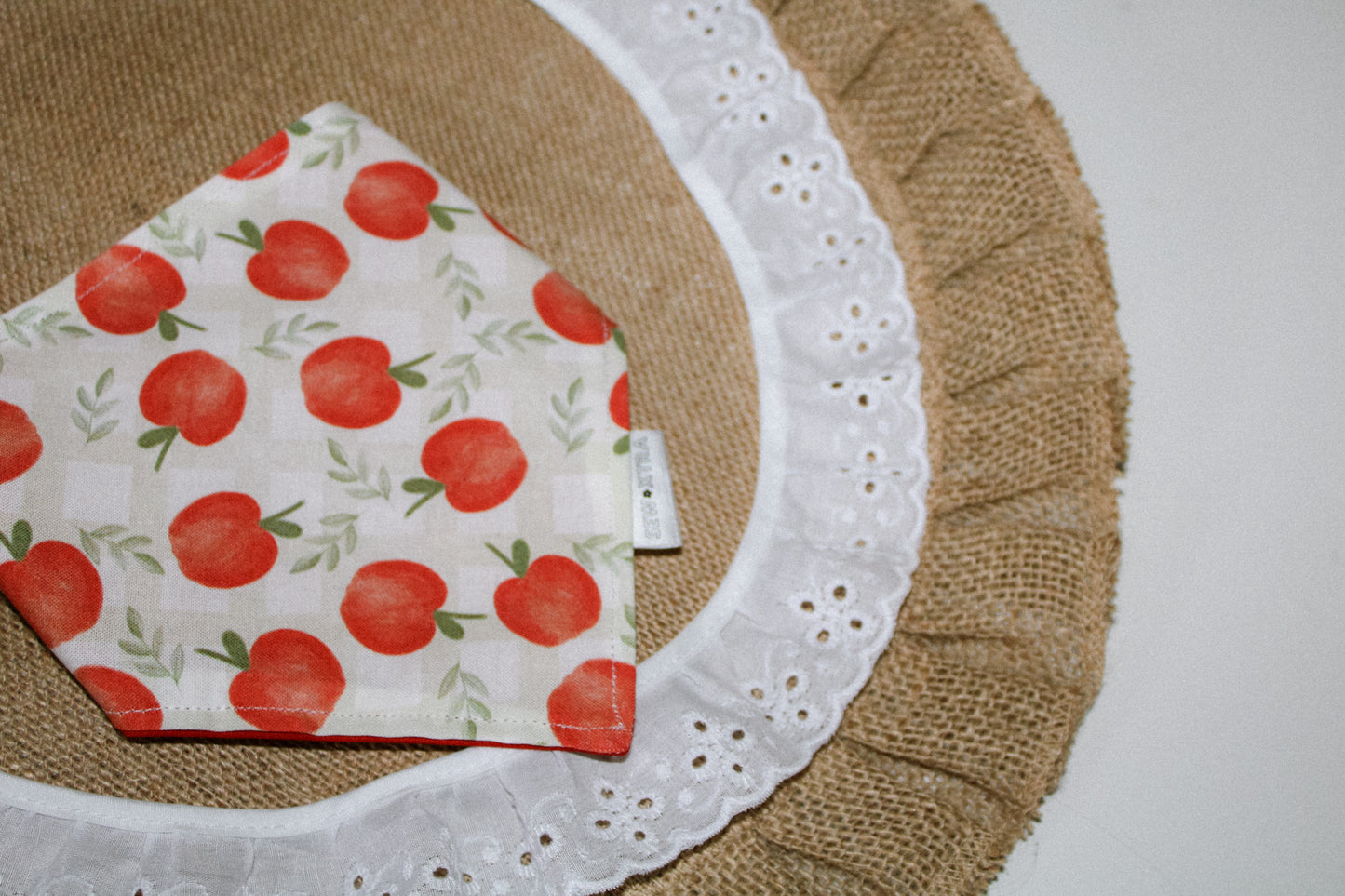 Honeycrisp bandana