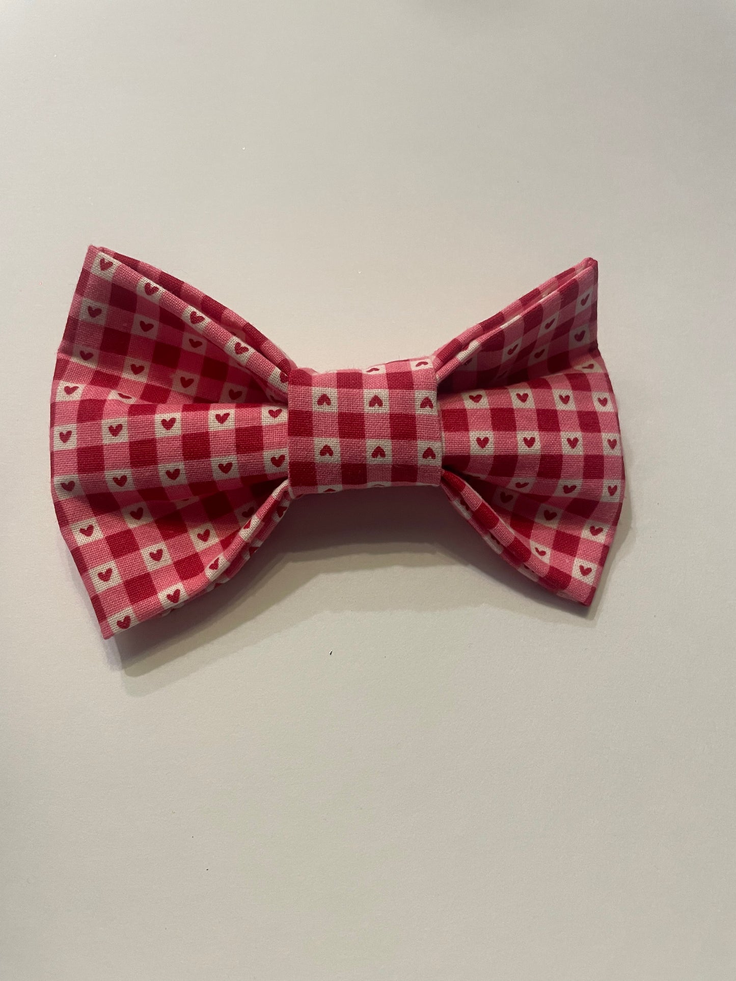 Checkered hearts bowtie