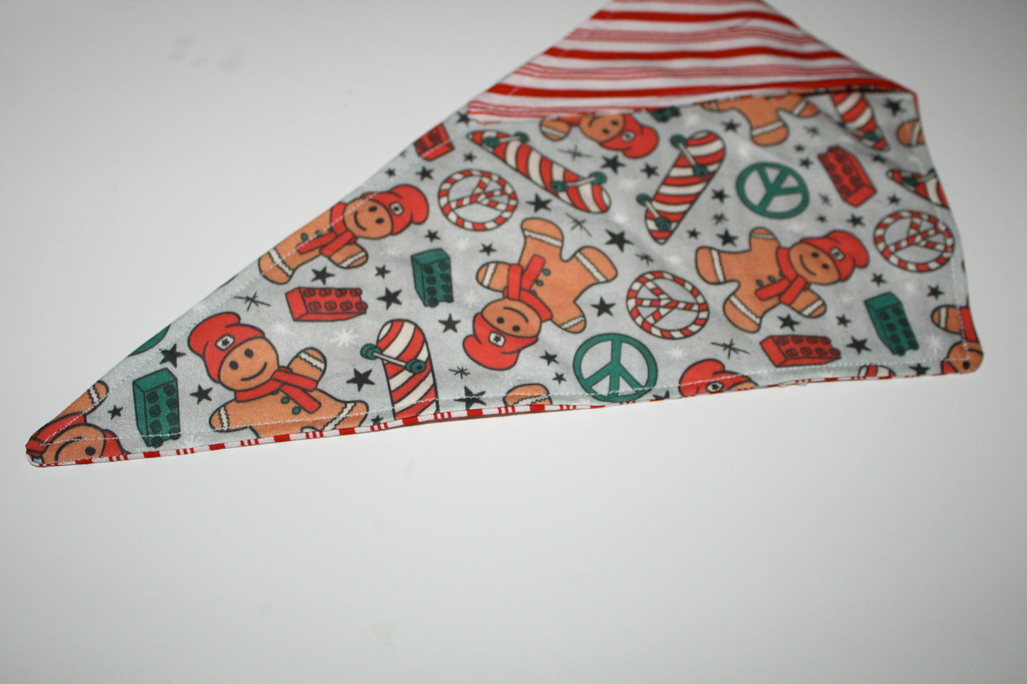 “Skateboarding Gingerbread” bandana