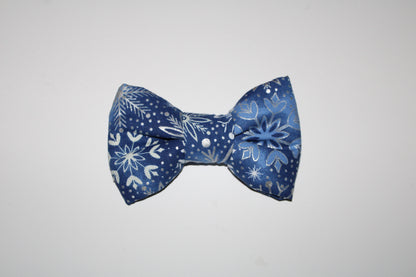 Shimmer Silver Snowflake Bowtie