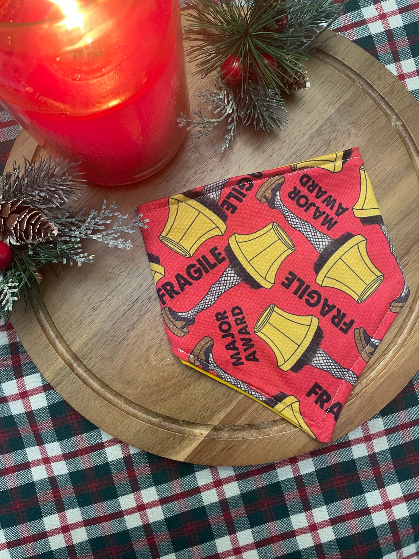 “Fragile” bandana (christmas story)