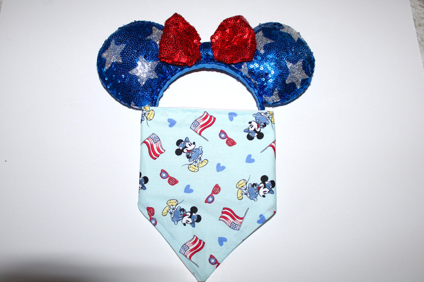 Mickey pawtriotic bandana
