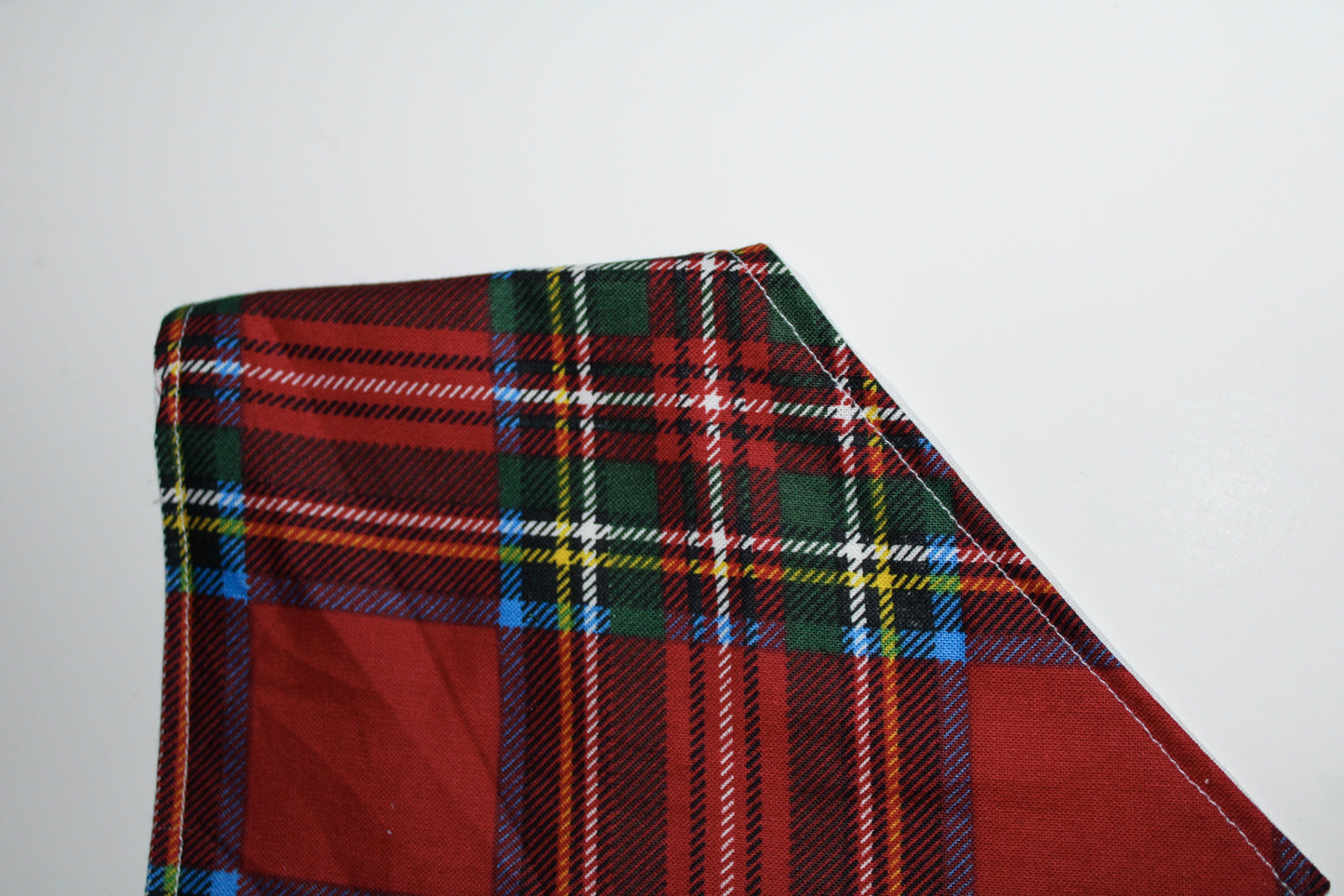 Happy Pawlidays bandana