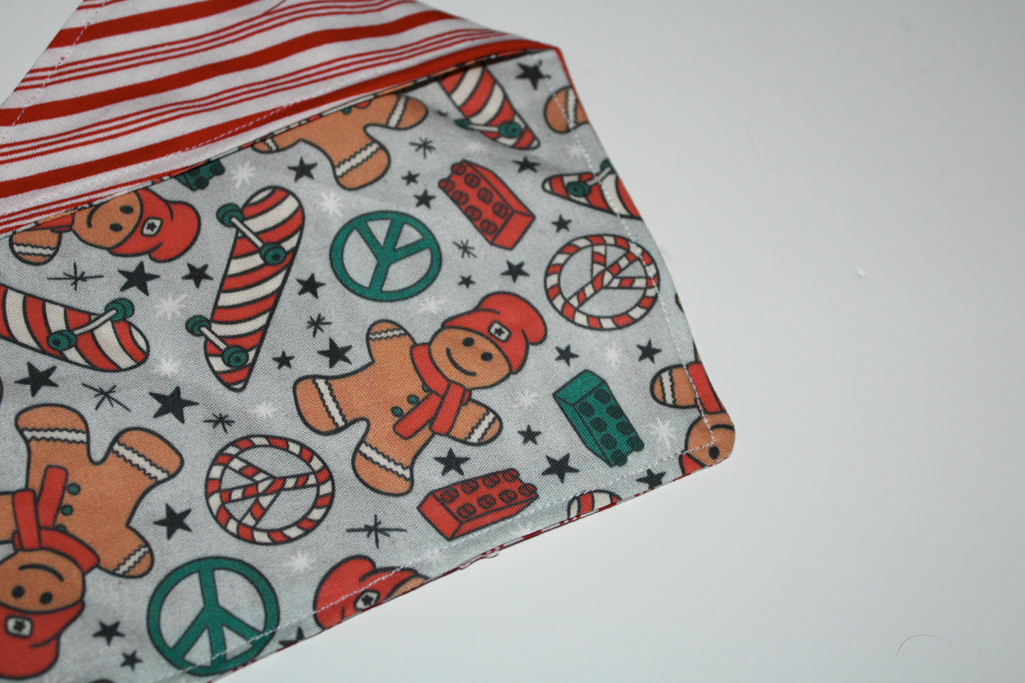 “Skateboarding Gingerbread” bandana